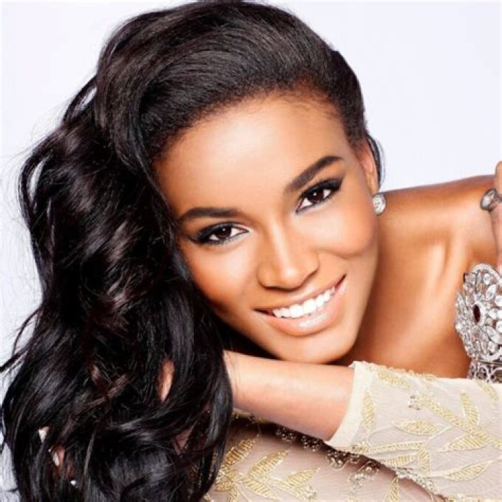 Diane Murphy (TV Actress) - Age, Birthday, Bio, Facts, Family, Net Worth, Height & More |