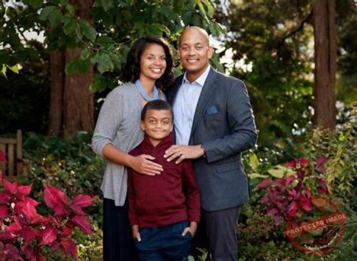 Exploring the Family Background of Orlando Brown: His Mom and Dad