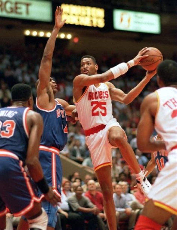 Exploring the Life and Career of Felicia Day: A Comprehensive Biography