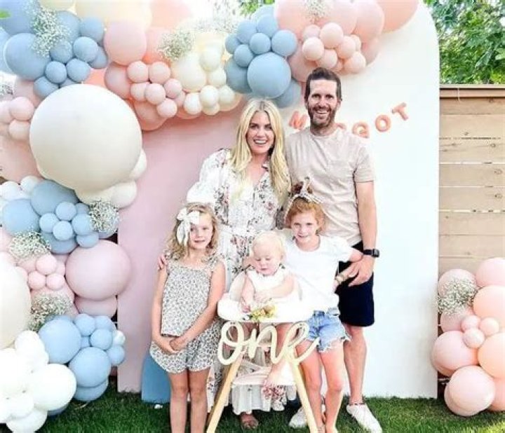 Jennifer Maune Wiki, Age, Husband, Kids, Net Worth & More