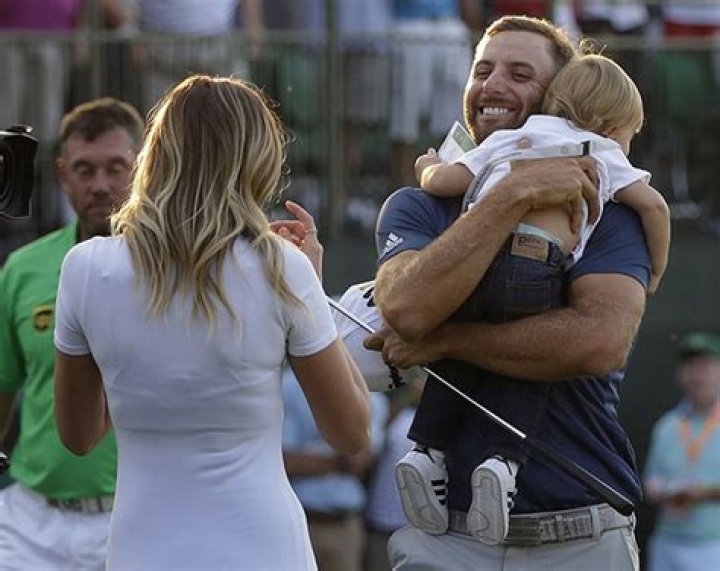 [PICS] Paulina Gretzky Embraces Dustin Johnson With Son After Epic US Open Win Hollywood Life