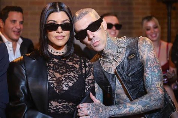 Travis Barker covers tattoo of ex's name with Kourtney Kardashian's lips |
