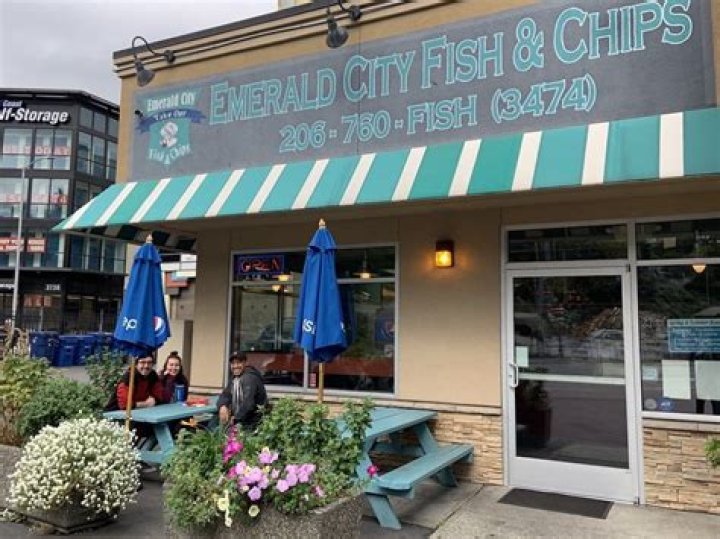 Uncover The Irresistible Charm Of Emerald City Fish And Chips Seattle
