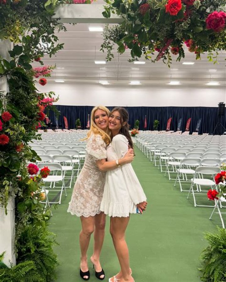 Unveiling The Inspiring Story Of Bianca De La Garza's Daughter